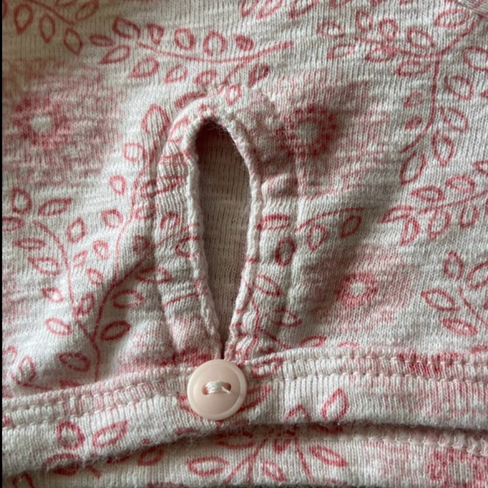 Columbia Sportswear Women’s V Neck Cotton Cap Sleeve Blouse Pink Floral Small - Picture 7 of 7